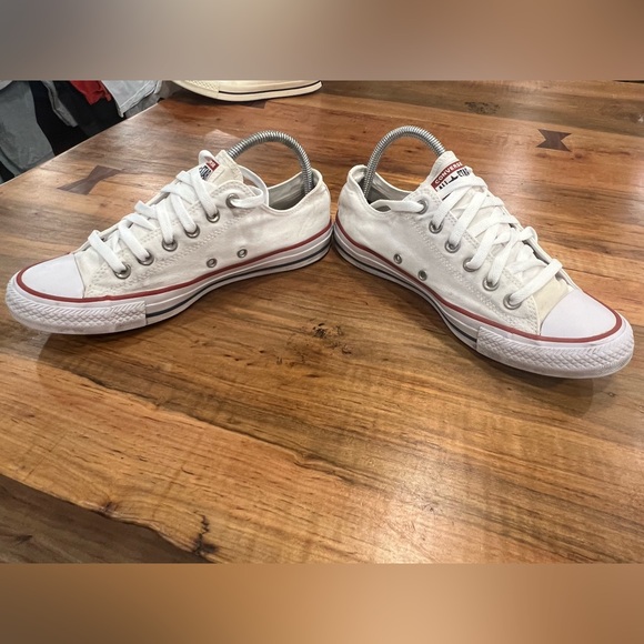 Converse White and Red Low-Top Sneakers - Picture 5 of 9